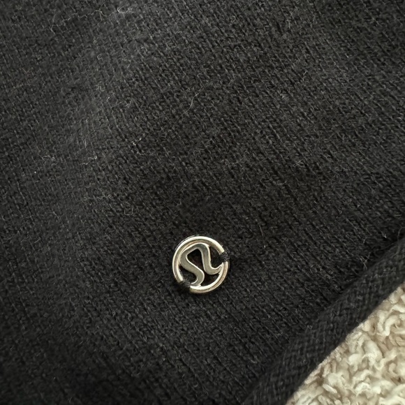 Lululemon long sleeve front seam sweater vintage slim fit 4 - Picture 4 of 6